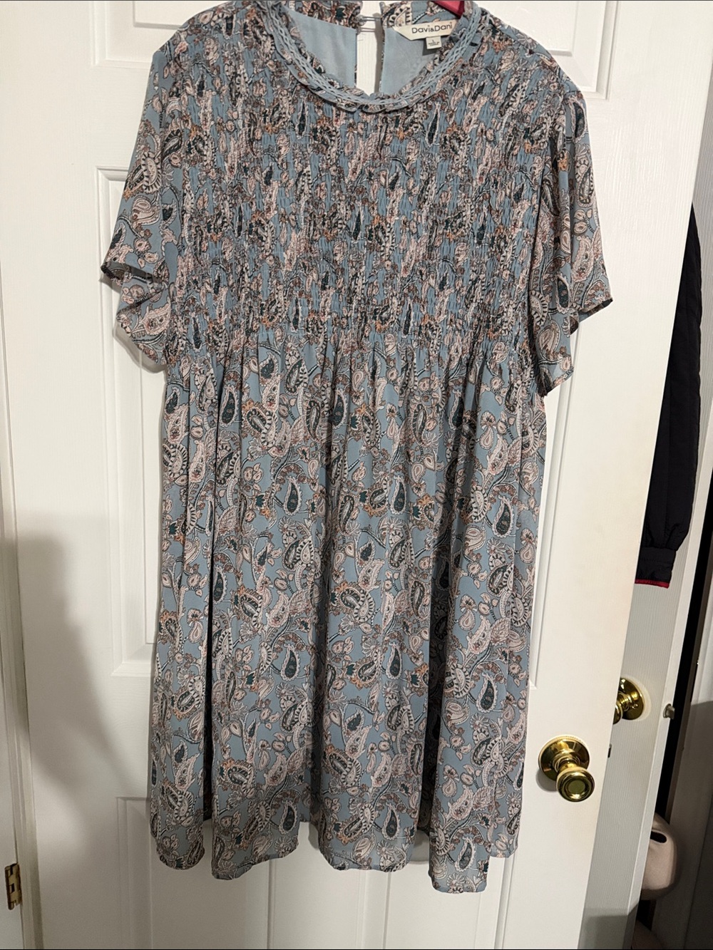 DAVI & DANI Blue Paisley Short-Sleeve Smocked-Neck Dress